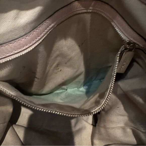 VALENTINO Tote All Over Print Green Beige Crossbody  Zip Top Pocket Large - Picture 10 of 11